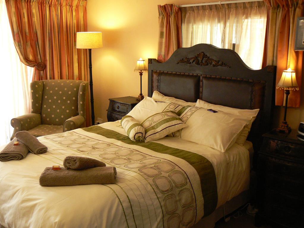 Waterfront Guest House Carolina Esterno foto