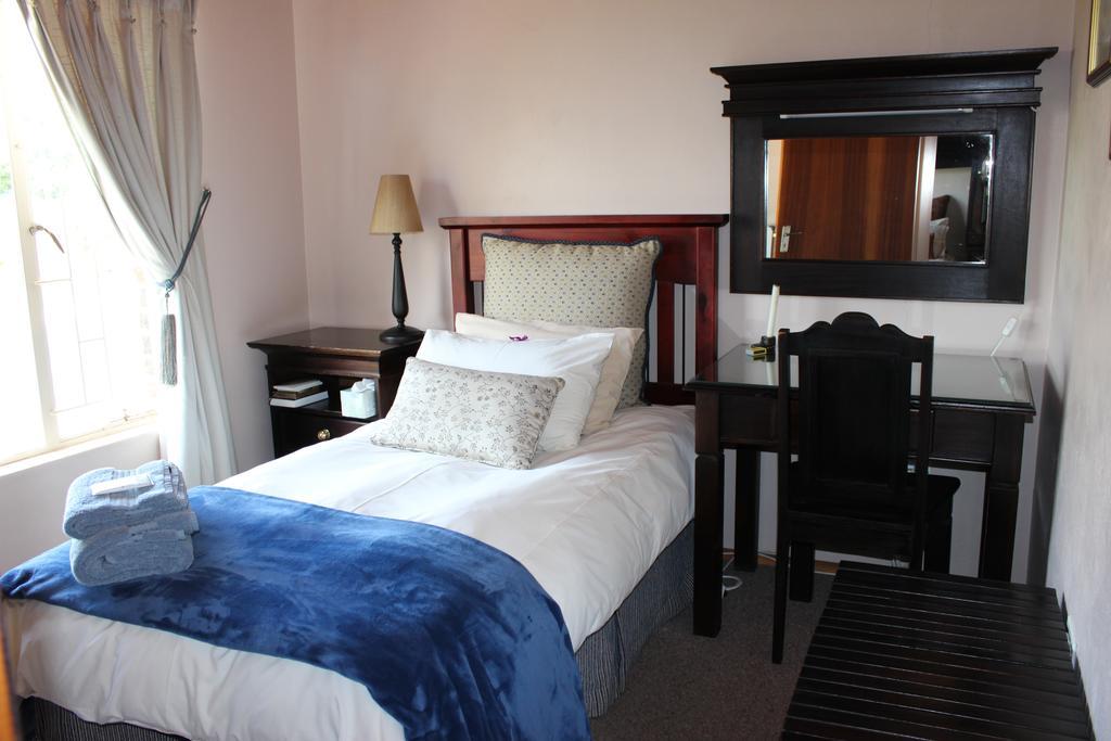 Waterfront Guest House Carolina Esterno foto