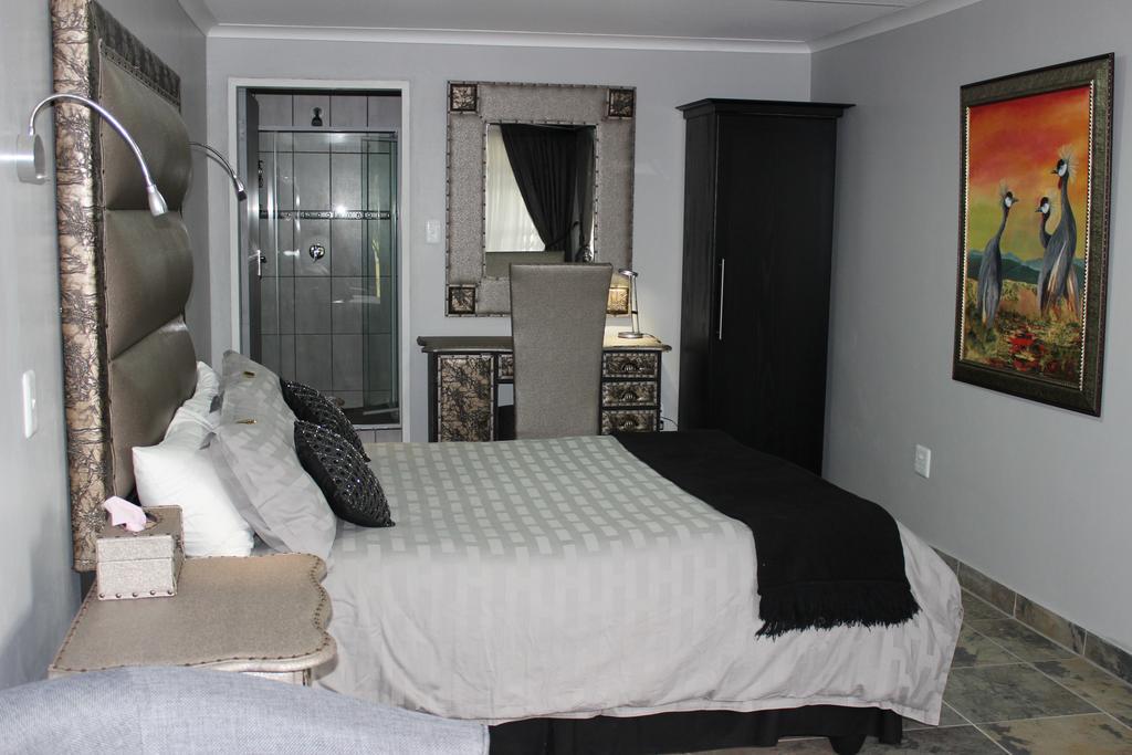 Waterfront Guest House Carolina Esterno foto